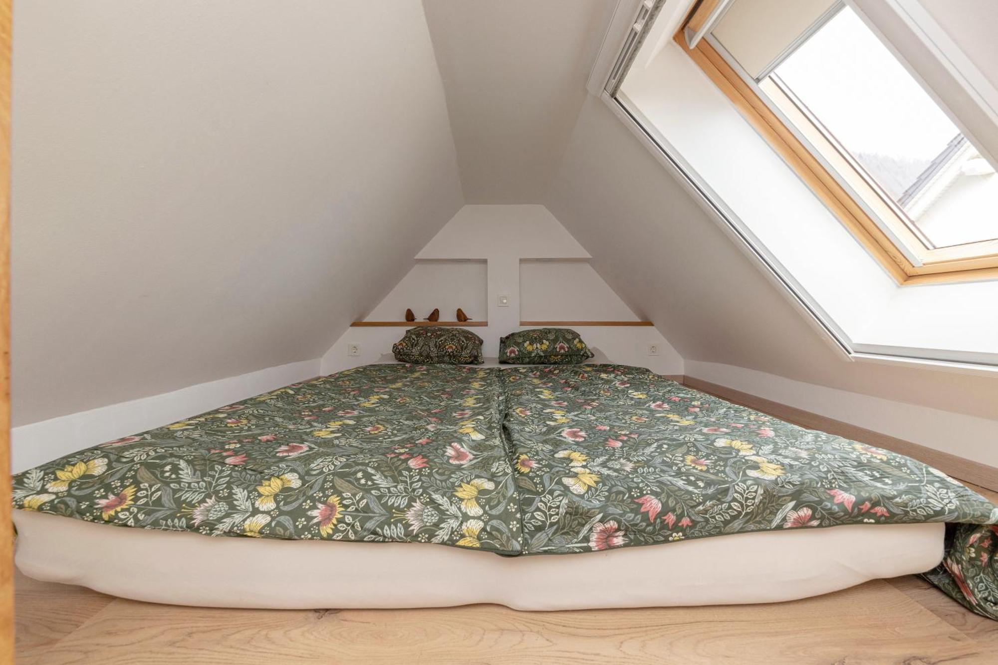 Garden Living Apartment Блед Екстериор снимка