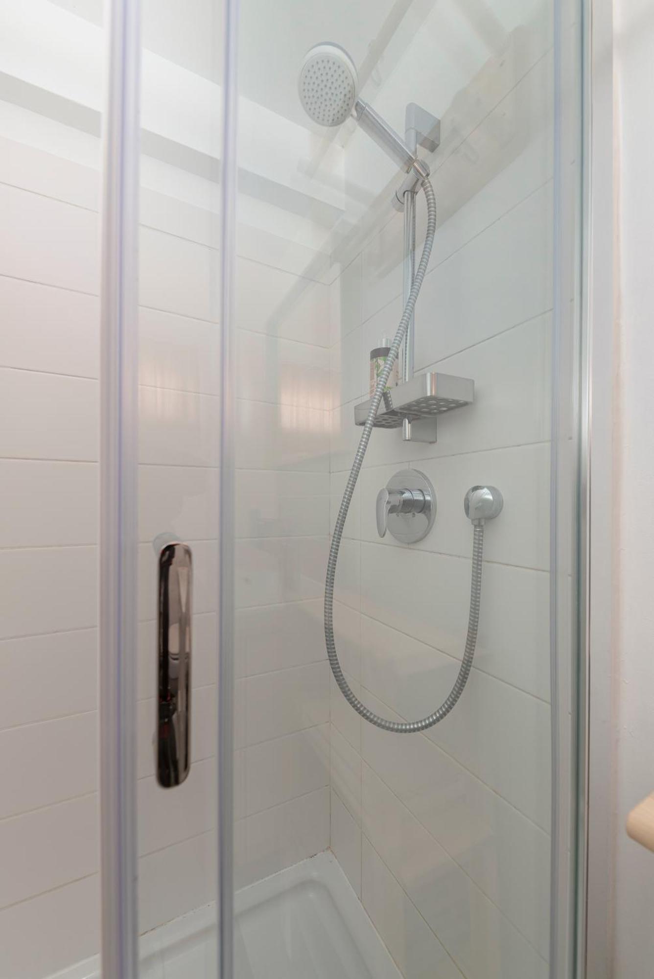 Garden Living Apartment Блед Екстериор снимка